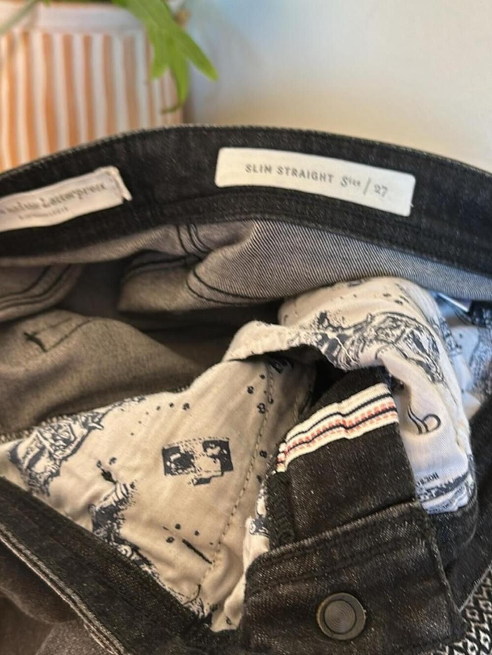 Pilcro Slim Straight Jeans Women 27 Black Wash Anthropologie Denim - Picture 7 of 7